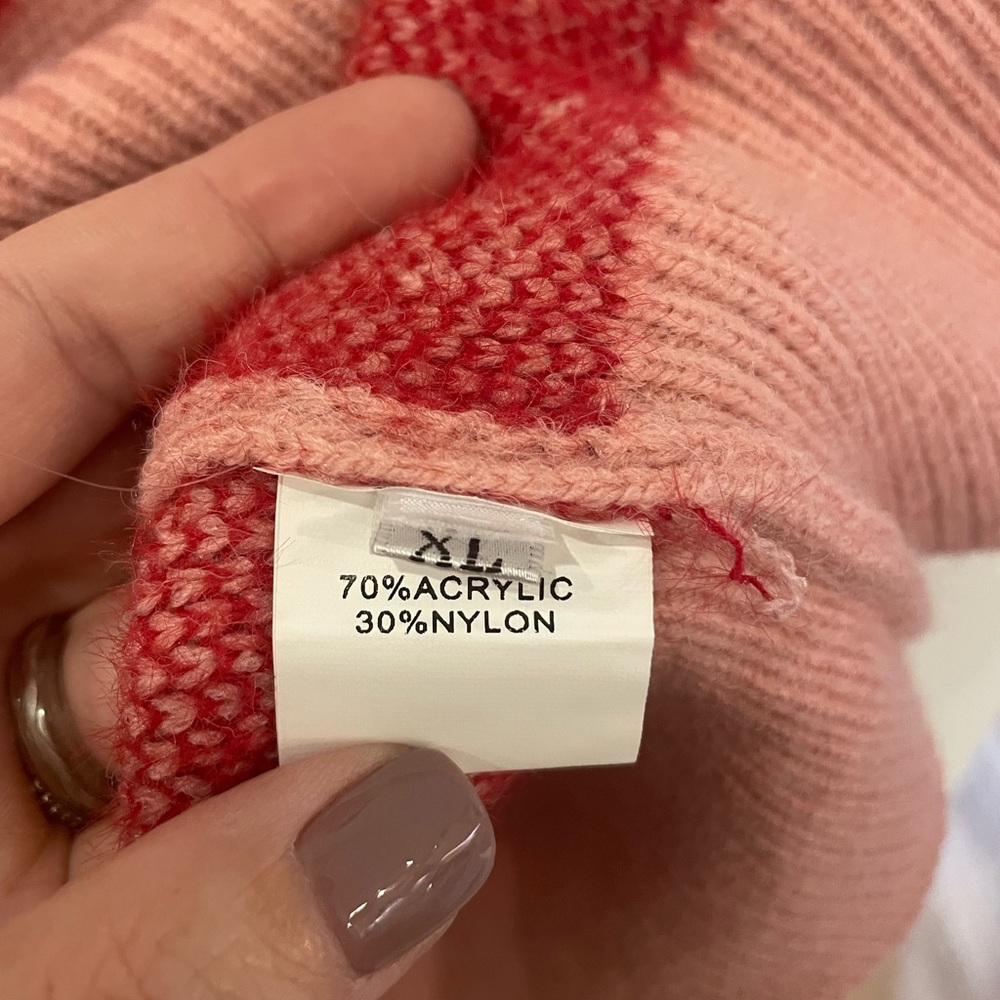 Pink Heart Pattern Sweater - Picture 2 of 2